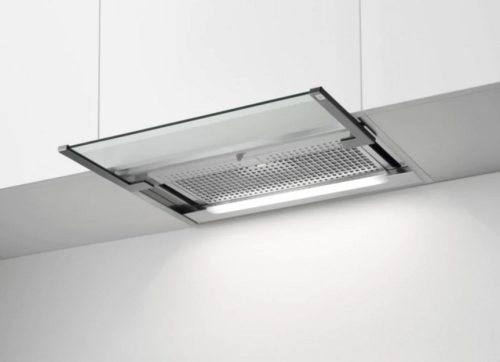 AEG DPE5650G Cappa Integrata totale 60 cm - Distanza minima dal piano 50 cm - Motore da 220 W - Aspirazione max 603 m3/h - Regolazione motore su 3 velocità + intensivo - Frontalino in vetro estraibile - Comandi laterali integrati nel frontale - 1 filtro metallico lavabile "design esclusivo aeg" - Illuminazione a LED - Estetica Inox - Classe energetica A - Installabile in modalità filtrante e aspirante - 58 dB(A)